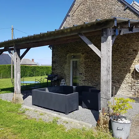 Les Saisonnières 18 Personnes Avec Piscine * Céaux