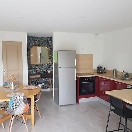 Les Saisonnieres 18 Personnes Avec Piscine