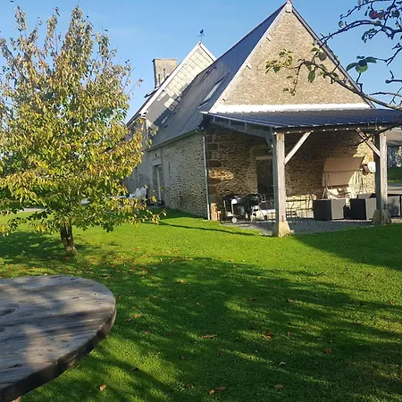 Villa Les Saisonnières 18 Personnes Avec Piscine Céaux
