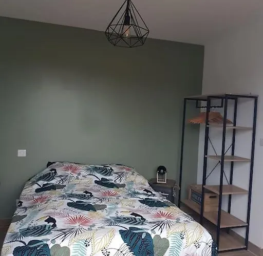 Les Saisonnières 18 Personnes Avec Piscine Villa